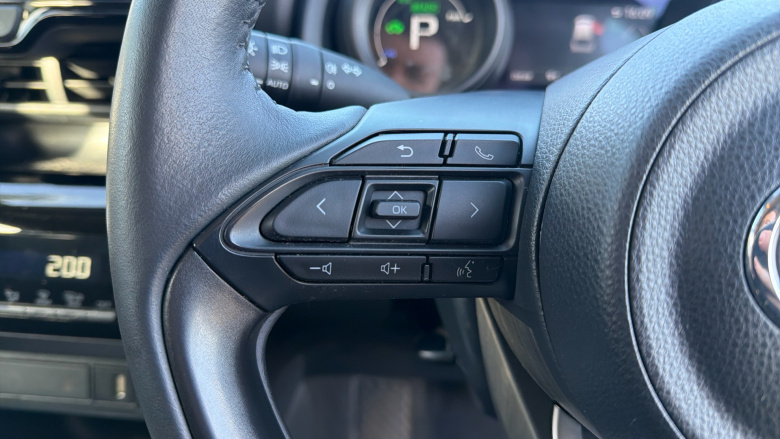 Toyota Yaris Cross 1.5 Hybrid Icon 5dr CVT Hybrid Estate